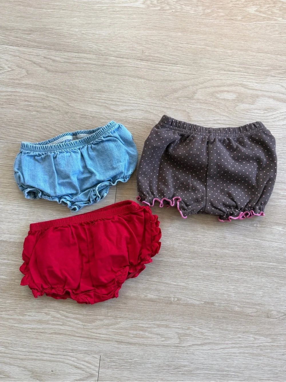 3 Ruffle Bloomers Lot 2 Ruffle Butts 6-12M and 1 Specialty Baby Brand 3-6M